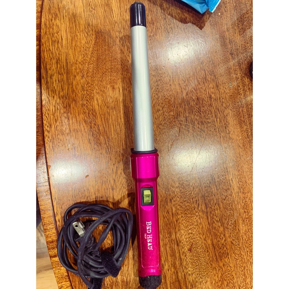 Bed head curling wand never used